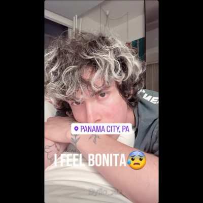 NO SE CORTE EL PELO>:(