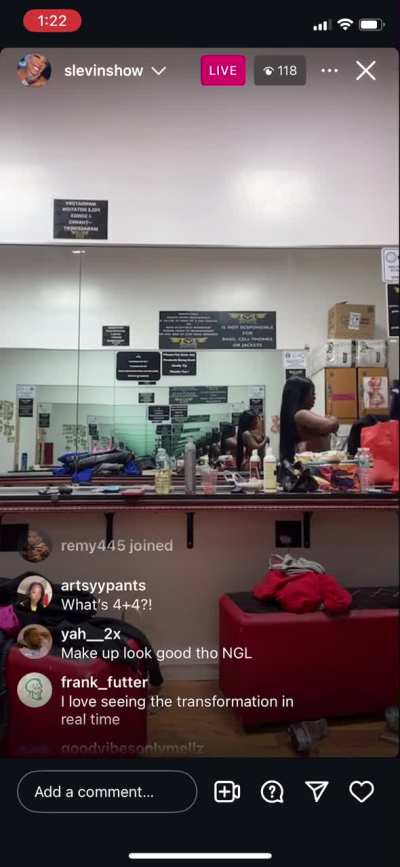 Blu in the locker room 😩