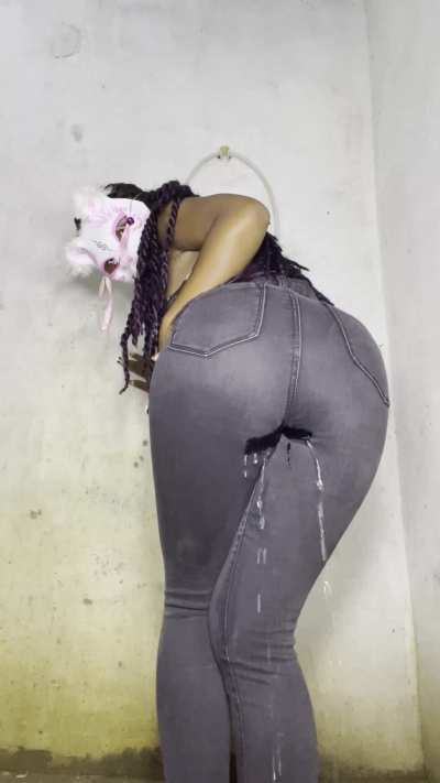 Does my ass look better soaked?