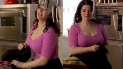 Nigella Lawson busty in the kitchen