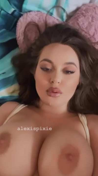 Ready to be sprayed down 😈