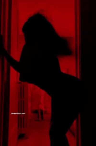 my attempt at the tiktok silhouette challenge trend ;)