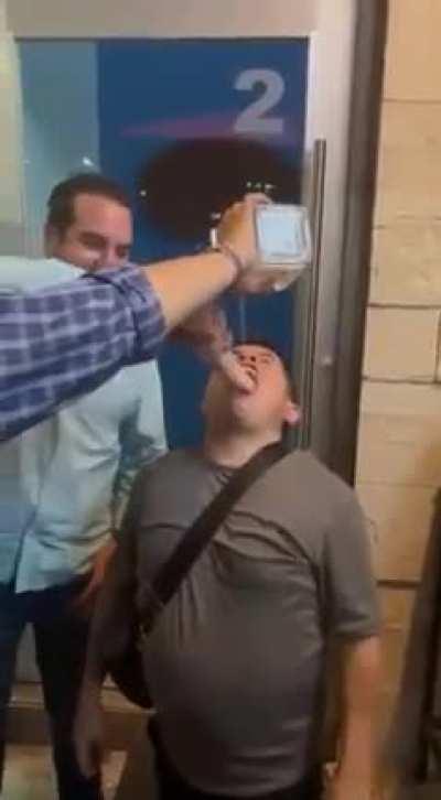 Ya no volvera a tomar.