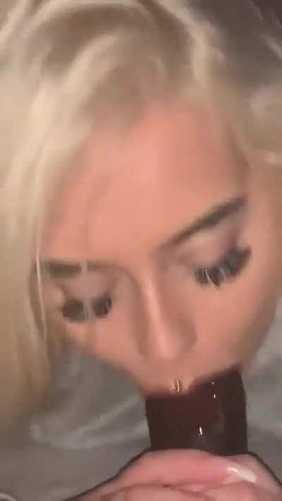 Thick White Girl Sucking BBC