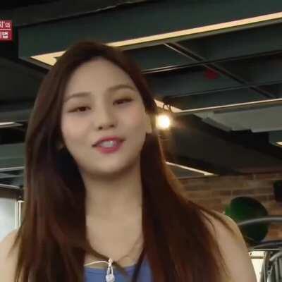 Umji has a perfect shape of her body. ✨