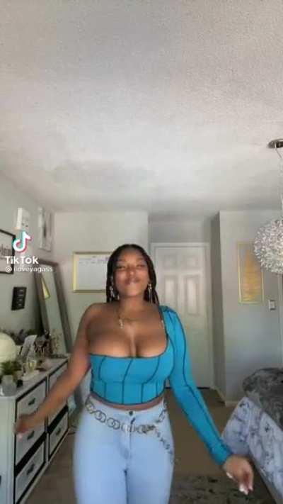 Thoughts on Muslims like this ?