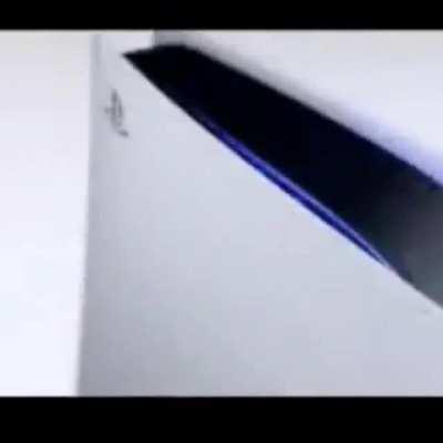 you guys think this is real???! OMG 😲😲😲😲😲