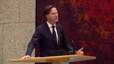 Naar beste eer en geweten liegen, wat een arrogantie....