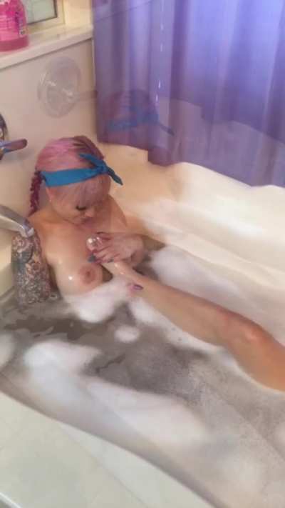 I love rubbing her beautiful feet all over my soapy boobs