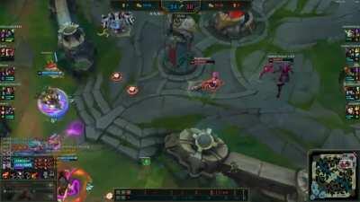 HA TOOF caitlyn 🤮🤮