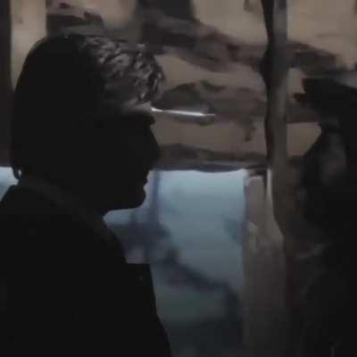 Fikirlerinde Devrimlerinde Yaşar