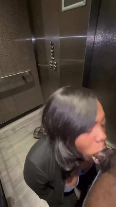Sloppy elevator head