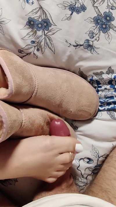 I had no idea Uggs had this effect on you! 🤭