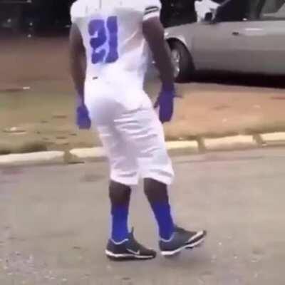 no idea whats happening