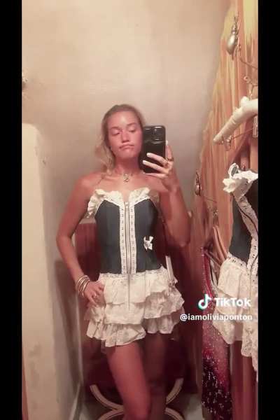 Olivia Ponton in Ibiza