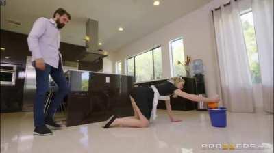 Brazers Exxtra - Anny Aurora - A Very Anal Maid