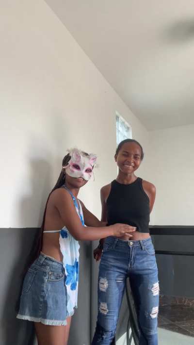 Tickling Lyra until she wet her pants