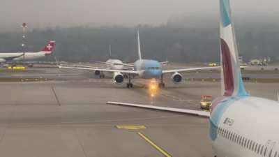 El ARG-01 en Zürich hoy por la mañana (video de Argentina Spotters)