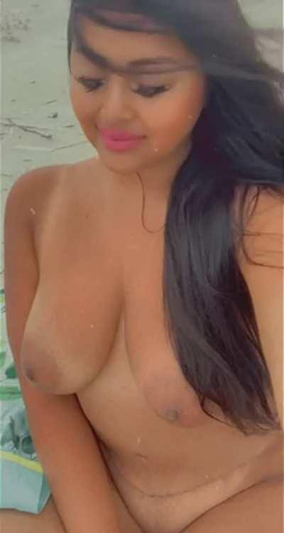 Would you join me at a nude beach? (F34)