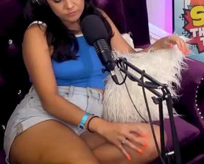 Nikki Limo [Cant get enough of her legs/thighs]