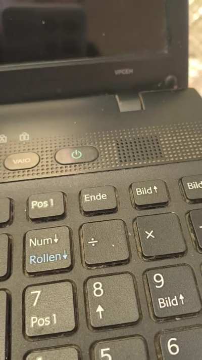 Is this much play normal or should i be worried?