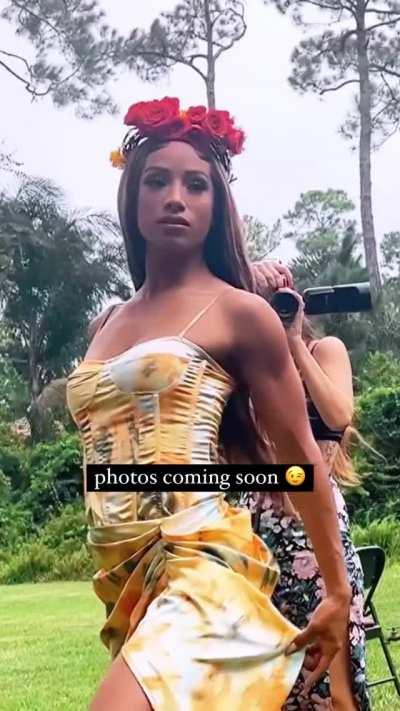 BTS of new photoshoot with Mercedes!