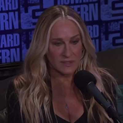 Why is SJP Executive Producer when she’s never watched SATC or AJLT??!