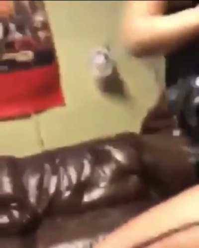 The signature ass slap 😂.. didn’t realize there was a longer version til now