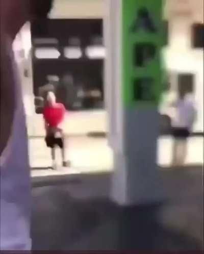 Nickbriz fell off and start wylin 💀💀