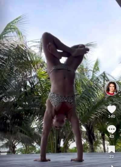 Danica Patrick- yoga