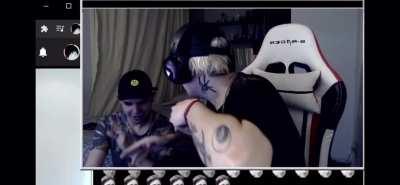 Momento A U T I S M O