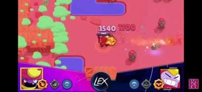 Gene heals at least 4000 hp after using his gadget credit to lex