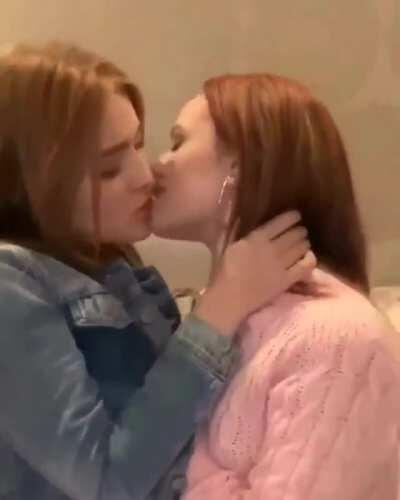 Jia Lissa x Ella Hughes