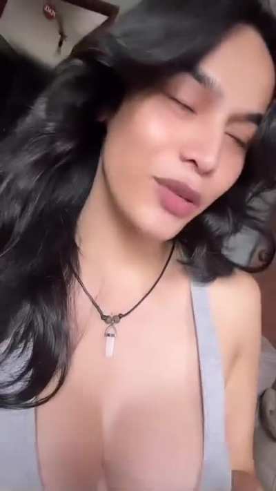 This my valentine gift to you love 😚