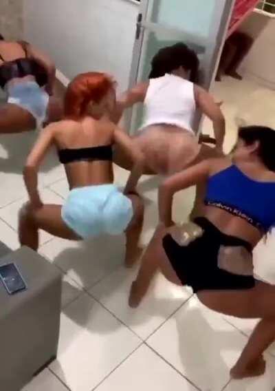 LEAKED!! Brazilian streamer leaked the K/DA Drum Go Dum video