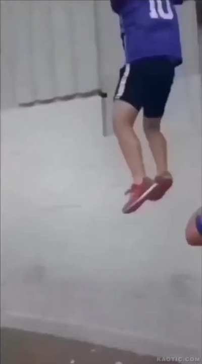 10 for the dismount.