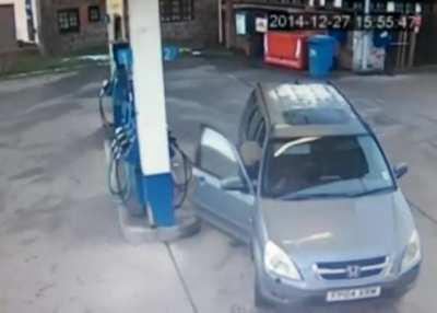 Why does the gas side keep changing sides????