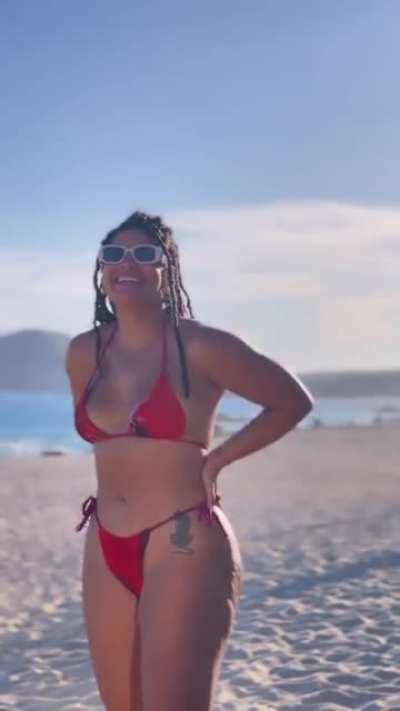 Chris Rogers (@chrissperiod)