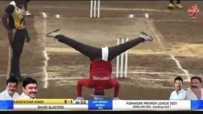 Well this is one way to signal a wide.