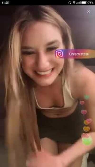 0:39,1:39,2:25 NO PANTIES