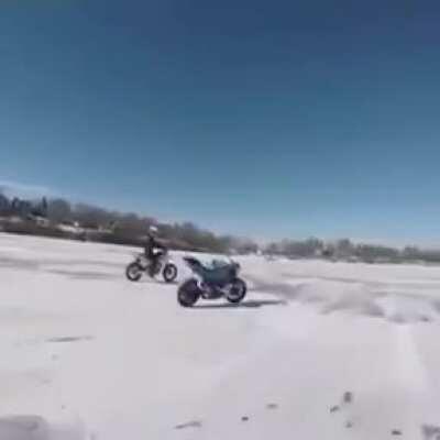 catch me if you can: winter edition. guys on bikes have a hard time chasing the gotten away bike