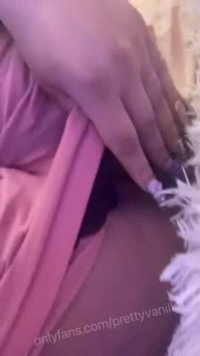 Fat, smooth, and pretty 🐱