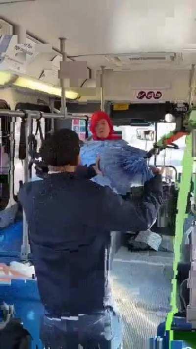 Bitch I'm a mobile apartment with cheap rent