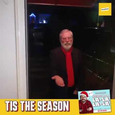 Fa la la la la....la la la laaaa