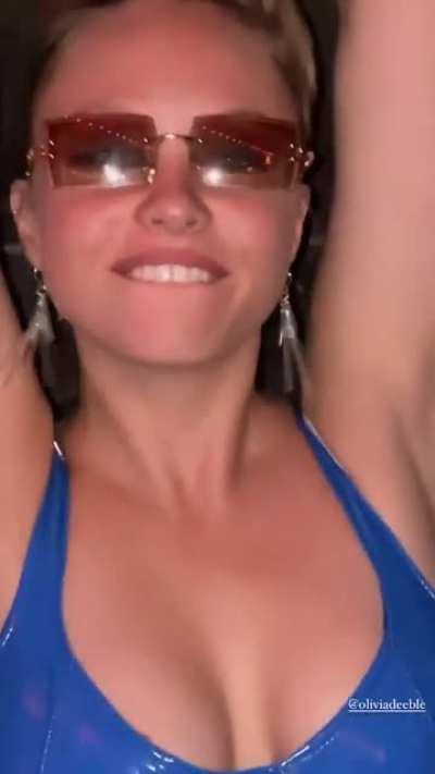 Hopefully this works. Enjoy guys 💦💦💦