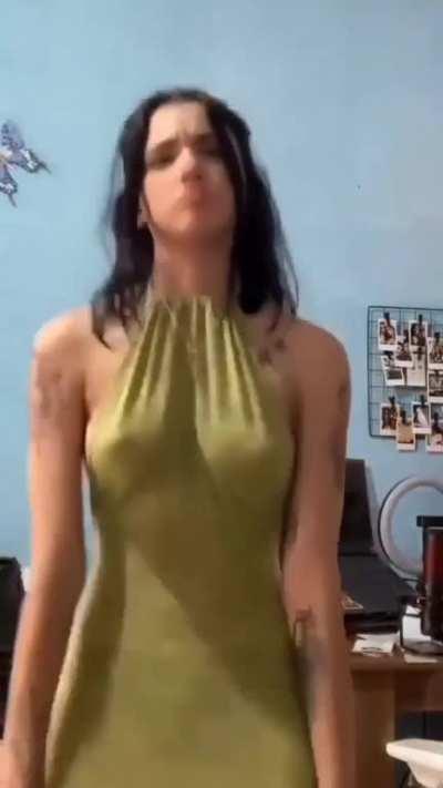 Does anyone know her tiktok account?