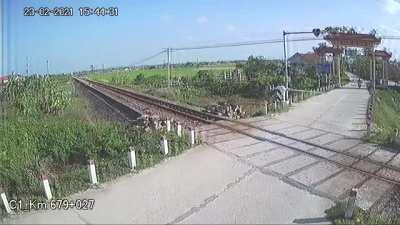 Idiot in Bike (Vietnam, Feb 23, 2021)