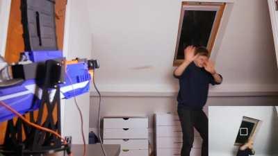 I built a full-auto nerf gun that shoots me in the face