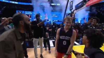 [Highlight] 2023 Dunk Contest: Every dunk by contest winner Philadelphia 76ers guard Mac McClung!