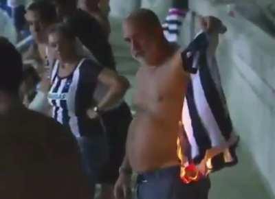 Torcedor mais feliz do Botafogo